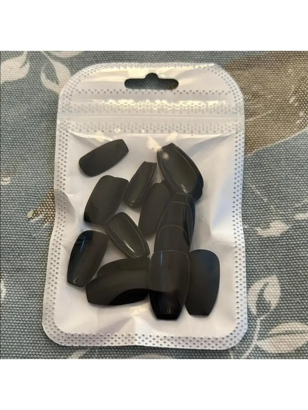 Nail Art Tips Set with Glass File and Case, 7 sets